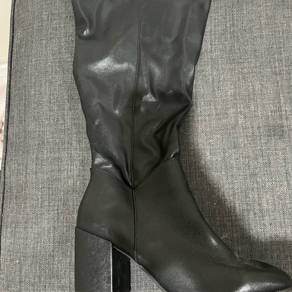 Torrid point knee high black boots size 9